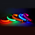 LED-Halsband für Hunde und Katzen aus Nylon – Leuchtendes Sicherheits-Halsband mit Blinkfunktion für Spaziergänge bei Nacht